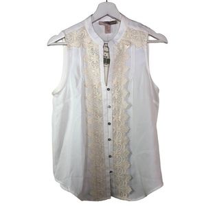 New Forever 21 Sleeveless Button Down Lace Blouse White